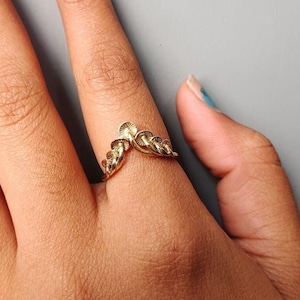 Mushroom Ring, Gold Nature Ring, Dainty Mushroom Jewelry, Women Rings, V Ring for Her, Cool Tiny Ring, Gift for Her, Handmade Gifts