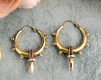 Spike hoops - spike huggie hoops - spike hoop earrings - gold huggie earrings - gold spike earrings - spike earrings