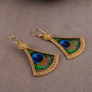 Peacock Feather Earrings, Natural peacock earring, Peacock Feather Jewelry, Boho earring, gift for her, Brass drop earrings