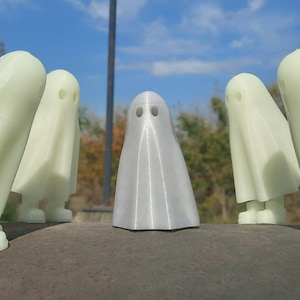 3D printed glow in the articulated ghost