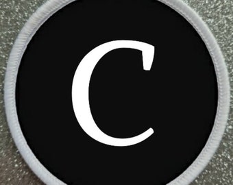 Insignia de parche de capitán de letra C de 3 pulgadas
