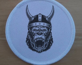 Azeeda 'Lachender Gorilla' Pin Abzeichen - 58mm, Sicherheitsnadel, Design Von Unabhängigen Künstlern
