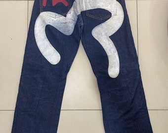 harga crewneck evisu original