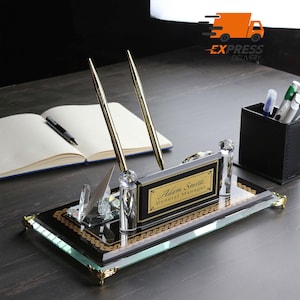 Placa de nombre de escritorio de lujo personalizada / Placa de nombre de escritorio de vidrio negro con reloj, porta bolígrafos, tarjetero, placa de nombre de escritorio personalizada, letrero de escritorio