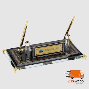 Plaque nominative de bureau de luxe personnalisée | Plaque signalétique de bureau en verre noir avec horloge, stylo et porte-cartes, plaque signalétique de bureau personnalisée, enseigne de bureau