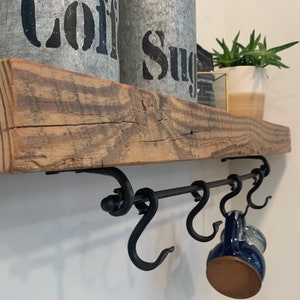 Under shelf coffee mug rack