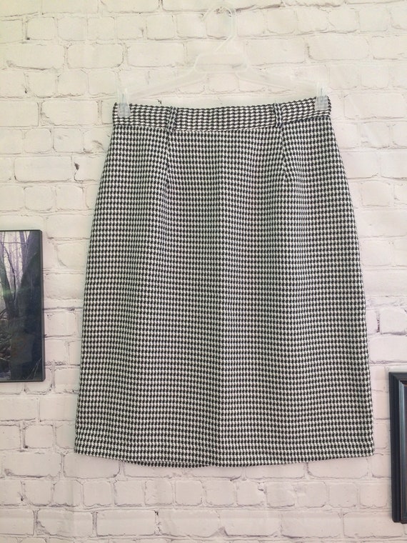 Vintage 60's | Skirt | Size 12 | Bobbie Brooks | … - image 7