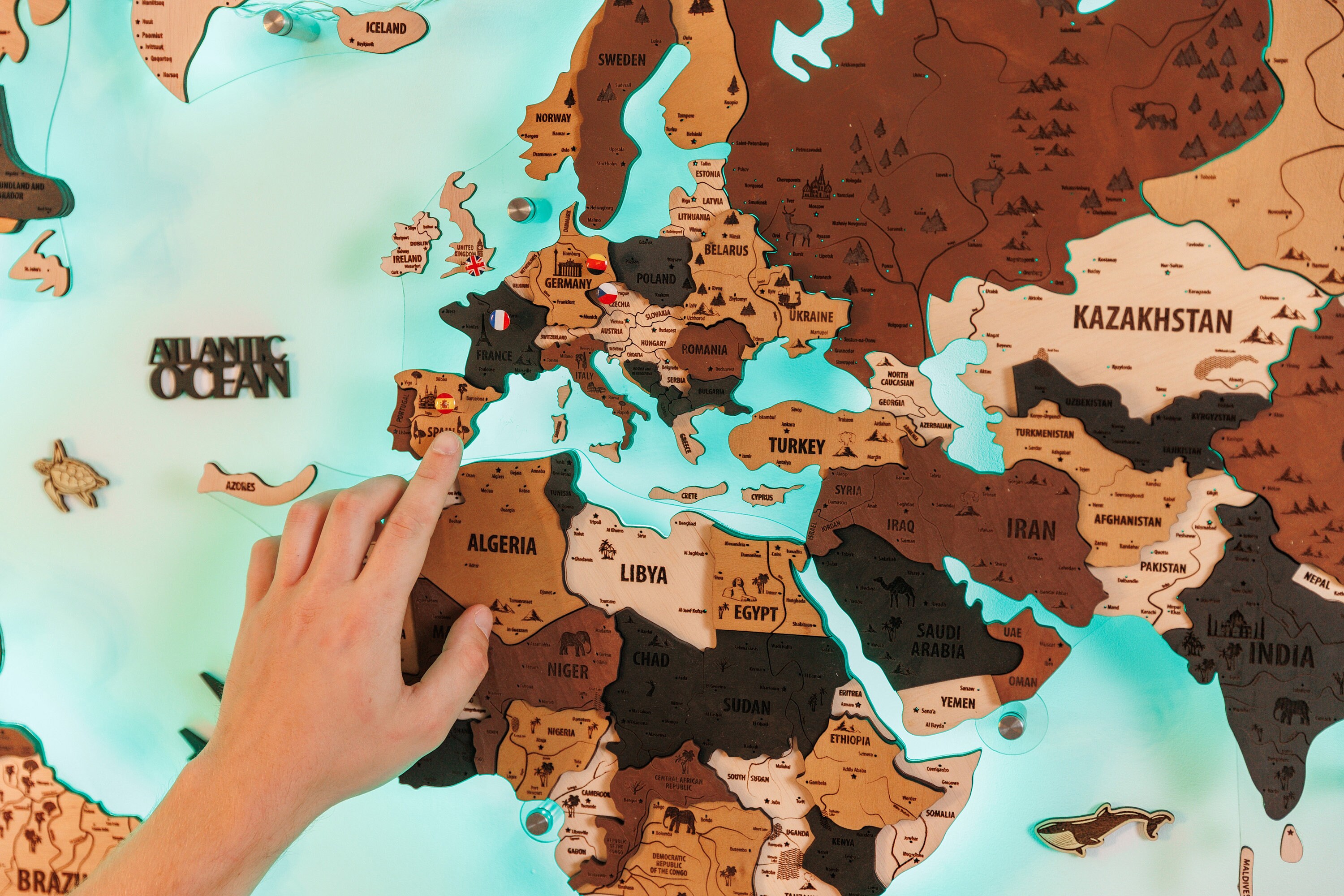 Led Wooden Wall Map of the World Office Decor Push Pin Map Etsy