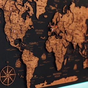 Houten wereldkaart push pin reiscadeaus, kurk kaart houten muur decor, gepersonaliseerde kaart van de wereld housewarming cadeaus, cadeaus voor stel