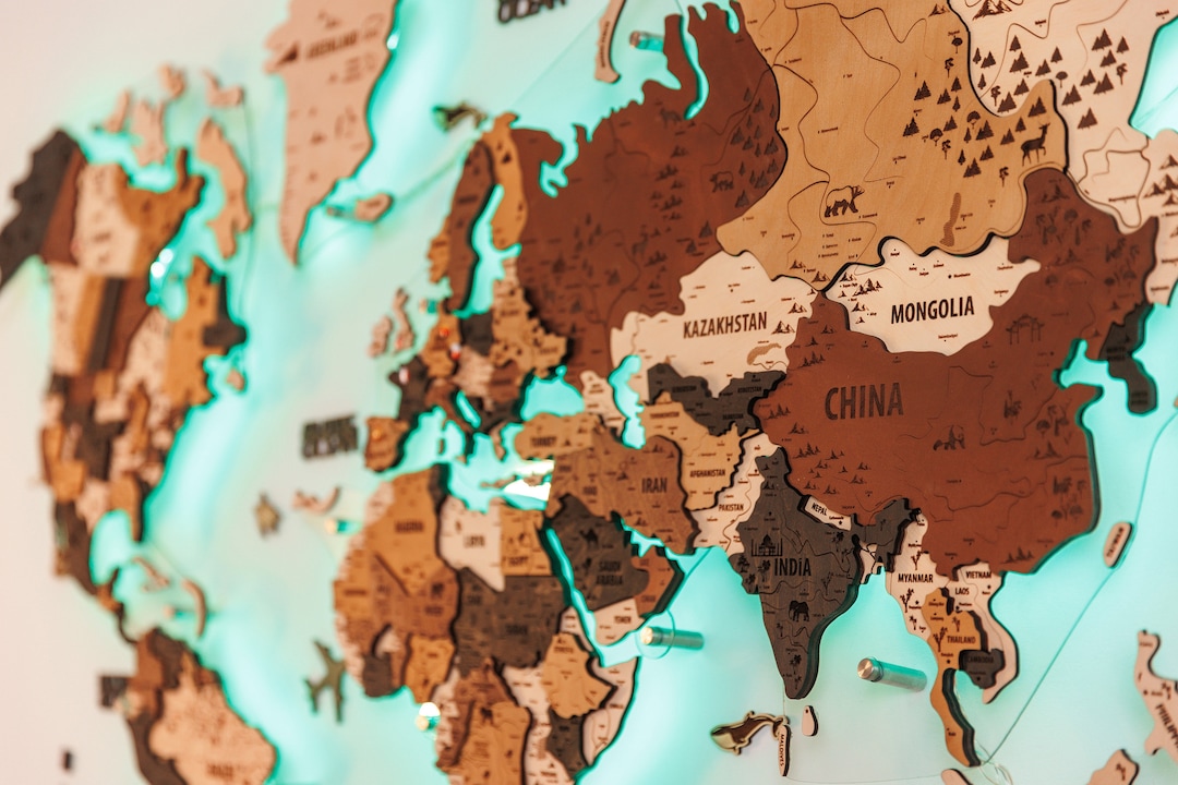 Wooden Wall Map of the World, Push Pin Travel Map Wood Wall Decor