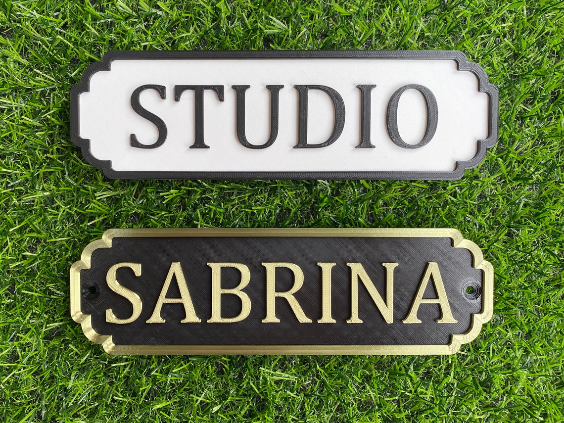 Luxury Stable Door Name Plate – Laser Cut Black With White Marble Lettering (Personalized)
