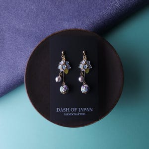 Hydrangea Earrings handwoven with Japanese Mizuhiki Paper Cord image 3