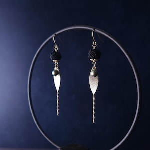Japanese Mizuhiki Drop Earrings - Black/ White/ Red