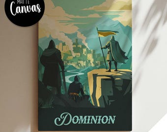 Puede incluir: Impresión en lienzo mate que presenta una escena medieval con tres figuras que dominan un castillo. La obra de arte tiene un estilo de cartel de viaje vintage, con una paleta de colores de verdes, azules y amarillos. La palabra "Dominion" se muestra en la parte inferior.