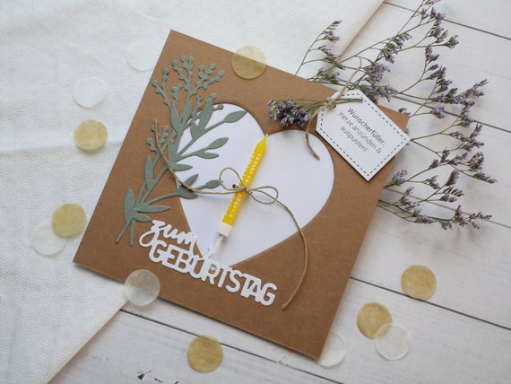 Handgemachte Geburtstagskarte aus Kraftpapier - Wunscherfüller Karte - Geburtstagskerze - Grußkarte Geburtstag - Blumen