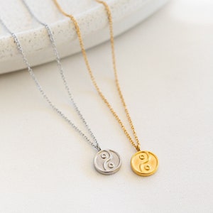 Necklace with Yin Yang pendant, Yin Yang necklace gold, Yin Yang necklace silver, friendship necklace, partner necklace, MadeByResa