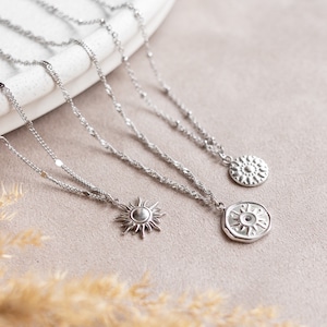 Silberkette mit Anhänger, Silberkette Sonne, Blume, filigrane Halskette Silber, MadeByResa Bild 9