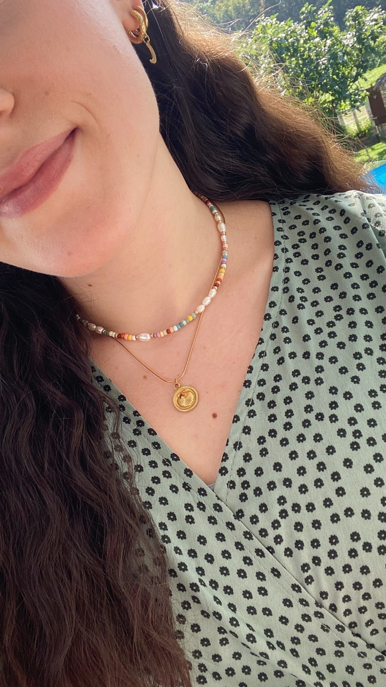 Bunte Perlenkette, Süßwasserperlenkette bunt, Perlenkette, Halskette mit Perlen, MadeByResa Bild 8