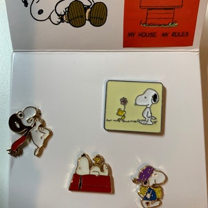 Snoopy Enamel Pin