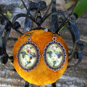 victorian cameo earrings, pendant earrings, dangle earrings, vintage earrings