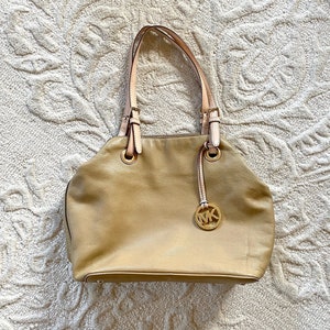 MK tan purse hotsell