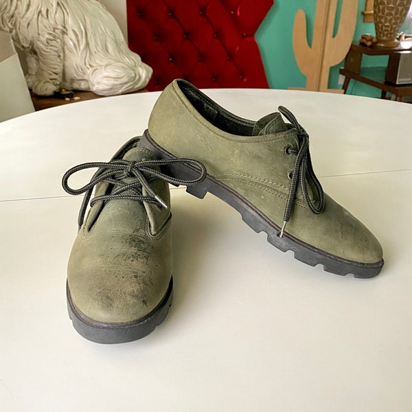 Vintage Green Leather Jordache Lace Up Shoes Oxfords Loafers