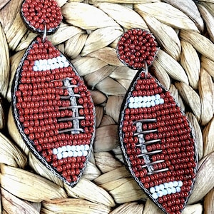 Game Day Earrings | Paw Print Seed Bead Earrings | Football Earrings | Team Earrings | Tailgate Earrings