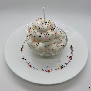 5-6oz Soy Wax Ice Cream Novelty Candle with Sprinkles