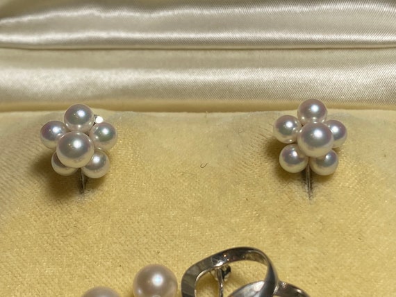 Mikimoto Akoya Pearl Earrings and brooch set - image 4