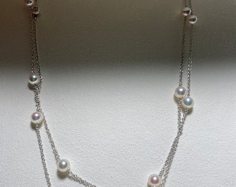 Brandnew Mikimoto Akoya Pearl Station Necklace 32’