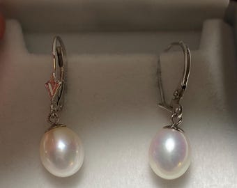Freshwater Oval Culture Pearl Dangle Earrings