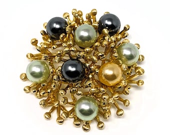 Christian Dior GROSSE 1968 Huge Openwork Flower Pentagram Pearl