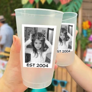 EST 2004 Birthday Party Photo cups, 21st Birthday Decorations with Face, Vintage 30th Cups, Retro Birthday Party Favors, Custom Party Cups