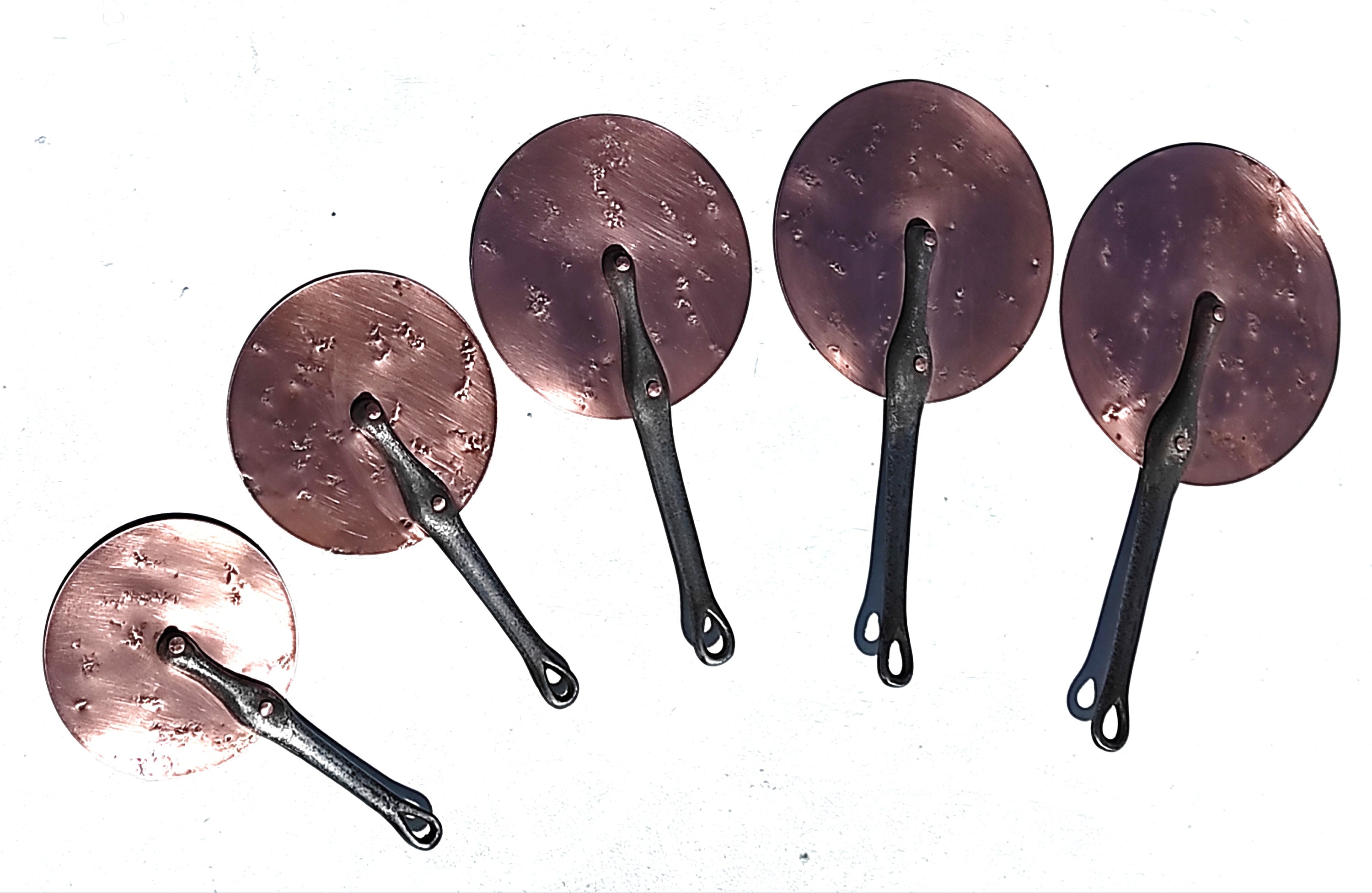 ensemble de couvercles anti-éclaboussures en cuivre vintage, france x5 | fabriqué france| finition martelée| batterie cuisine française cuivre