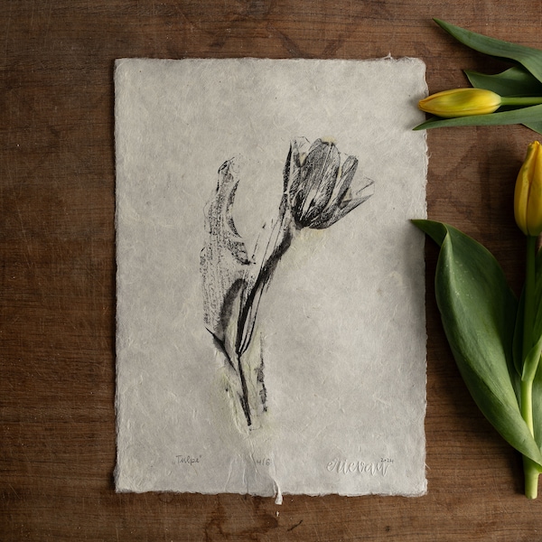 Pflanzendruck "Tulpe" 4/6, Unikat, Serie,  kreatives Geschenk, Original Kunst, Naturpapier, Pflanzen, Blume, Herbarium