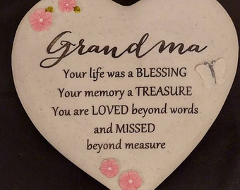 Grandma Memorial Plaque in a Heart Shape with a Beautiful butterfly and pink daisies