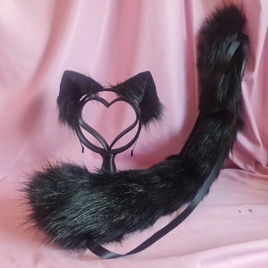 黒猫の尻尾と耳