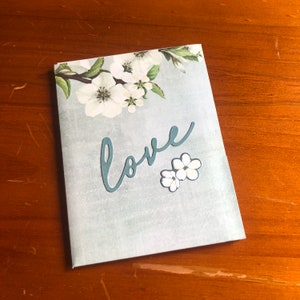 Four-card stationary set