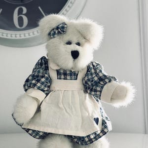 Boyds Bears Sadie Bearyman Vintage 2000 Limited Edition Plush