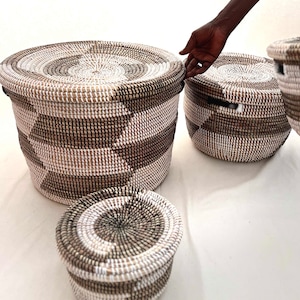 SINGLE: Barrow Kunda “Classic” Black – Seagrass Basket Set