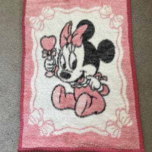 1984 Biederlack Blanket Minnie Mouse Blanket/ Walt Disney 1984 Minnie Mouse Pink Blanket