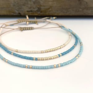 Tiny Bead Bracelets, Delicate String Bracelet, Layering Minimalist Bead Bracelet, Boho Blue Seed Bead Bracelet Bead Jewelry, Gift for Her