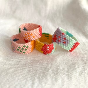 Colorful Beaded Ring, Seed Bead Rings, Multi Color Bead Ring, Handwoven Floral Bead Ring, Boho Jewelry, Wide Beaded Ring, Gift for Her