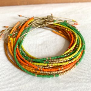 Handmade Tiny Bead Bracelet, Adjustable Delicate Layering Bracelet, Vivid Color Seed Bead Bracelet String Simple Small Bead Bracelet Gift