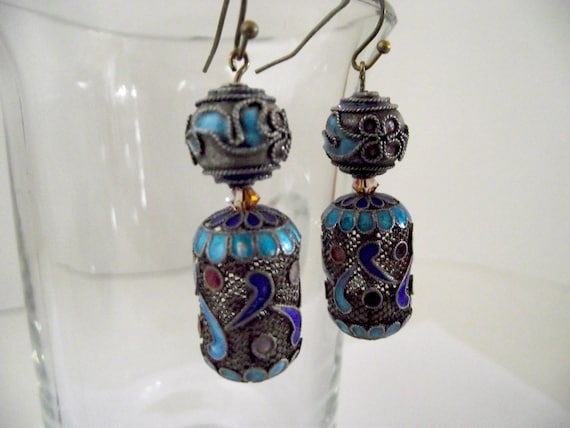 Antique Chinese Pierced Filigree Enamel Earrings … - image 8