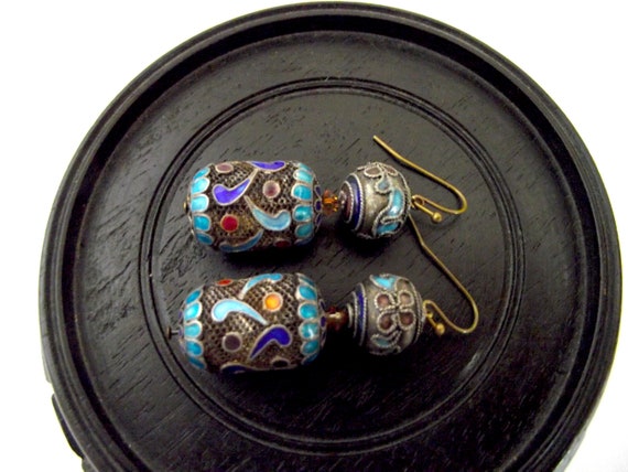 Antique Chinese Pierced Filigree Enamel Earrings … - image 7