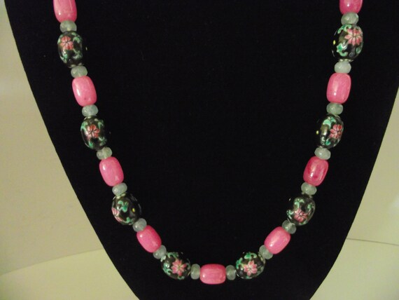 Chinese Famille Rose Porcelain beads w/ Pink Mala… - image 3