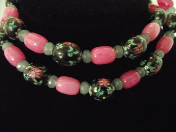 Chinese Famille Rose Porcelain beads w/ Pink Mala… - image 1