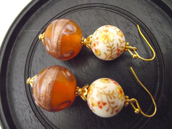 Vintage Venetian Murano Earrings w/ Tensha Beads … - image 5