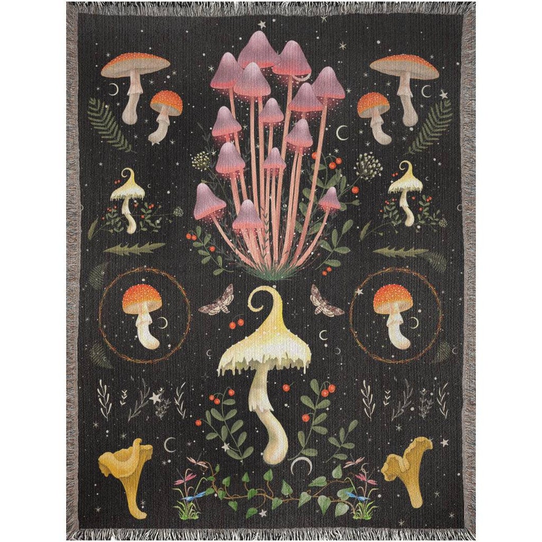 Mushrooms Woven Blanket. Mushroom Bedding for Him. Fungus and Plants